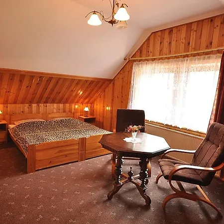 Modrzewianka Quarto em Acomodações Particulares Szklarska Poręba